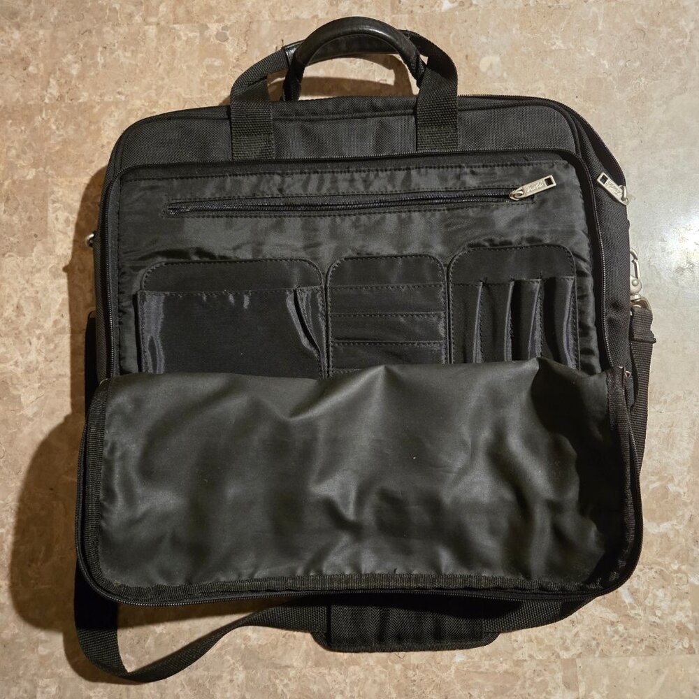 Jourdan Black Briefcase Messenger Laptop Case Bag - Picture 3 of 11